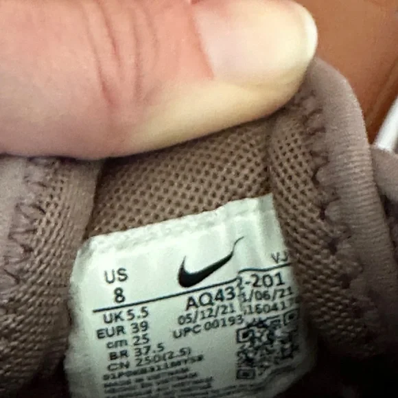 Nike Air Max Dia - Worn once! - Picture 7 of 8